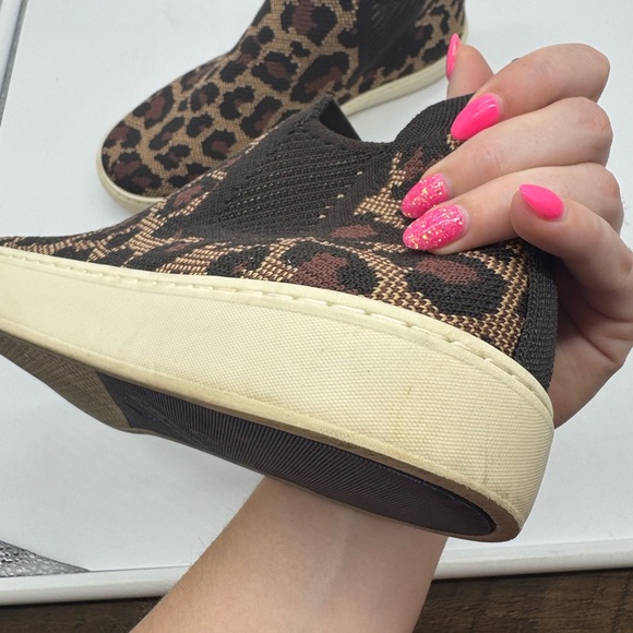 Rothy’s The Chelsea Wildcat Sneaker Boot Cheetah Leopard Print Size 10 - Picture 6 of 16